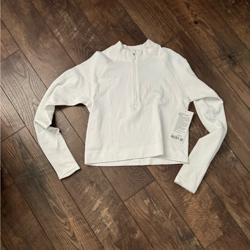 New lululemon top